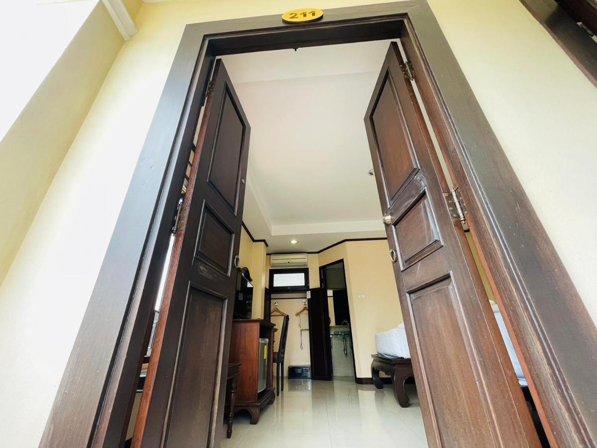Na Thapae Chiangmai Hotel Chiang Mai Exterior photo