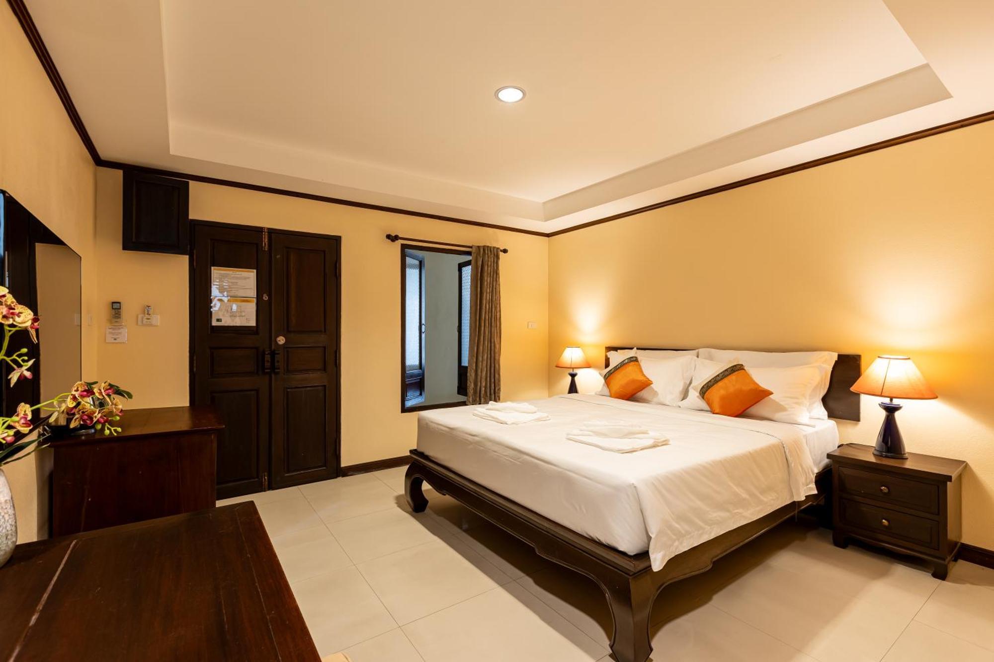 Na Thapae Chiangmai Hotel Chiang Mai Exterior photo