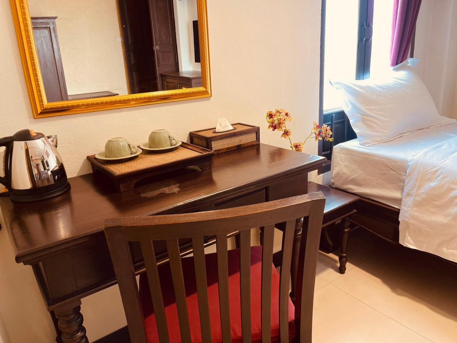 Na Thapae Chiangmai Hotel Chiang Mai Exterior photo