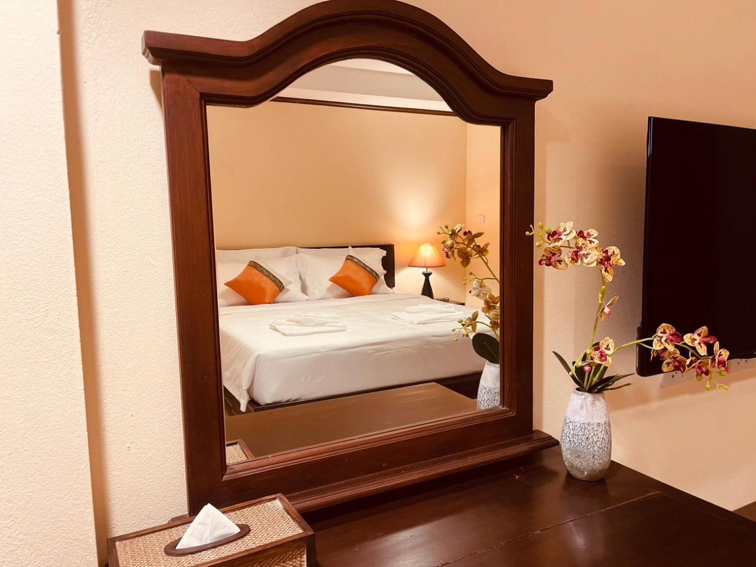 Na Thapae Chiangmai Hotel Chiang Mai Exterior photo